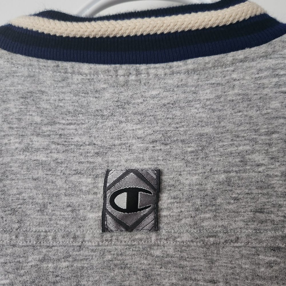 Champion Sweater - Picture 2 of 3